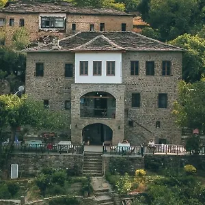 Traditional Pensión